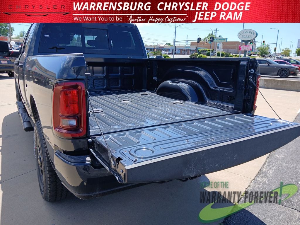 2026 RAM Ram 2500 RAM 2500 BLACK EXPRESS CREW CAB 4X4 6'4' BOX