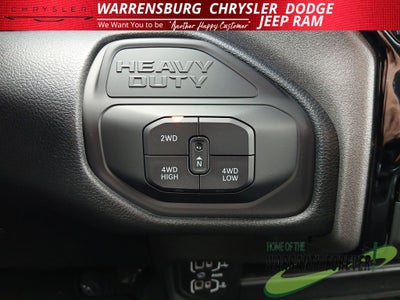 2026 RAM Ram 2500 RAM 2500 BLACK EXPRESS CREW CAB 4X4 6'4' BOX