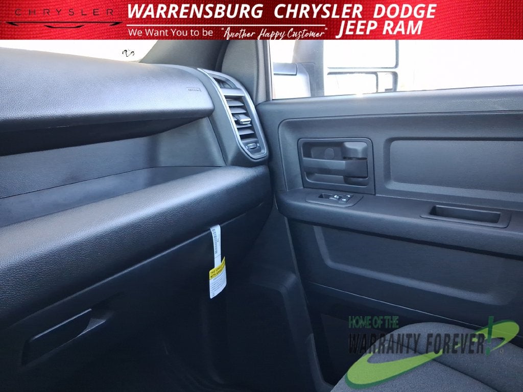 2027 RAM Ram 2500 RAM 2500 BLACK EXPRESS CREW CAB 4X4 6'4' BOX