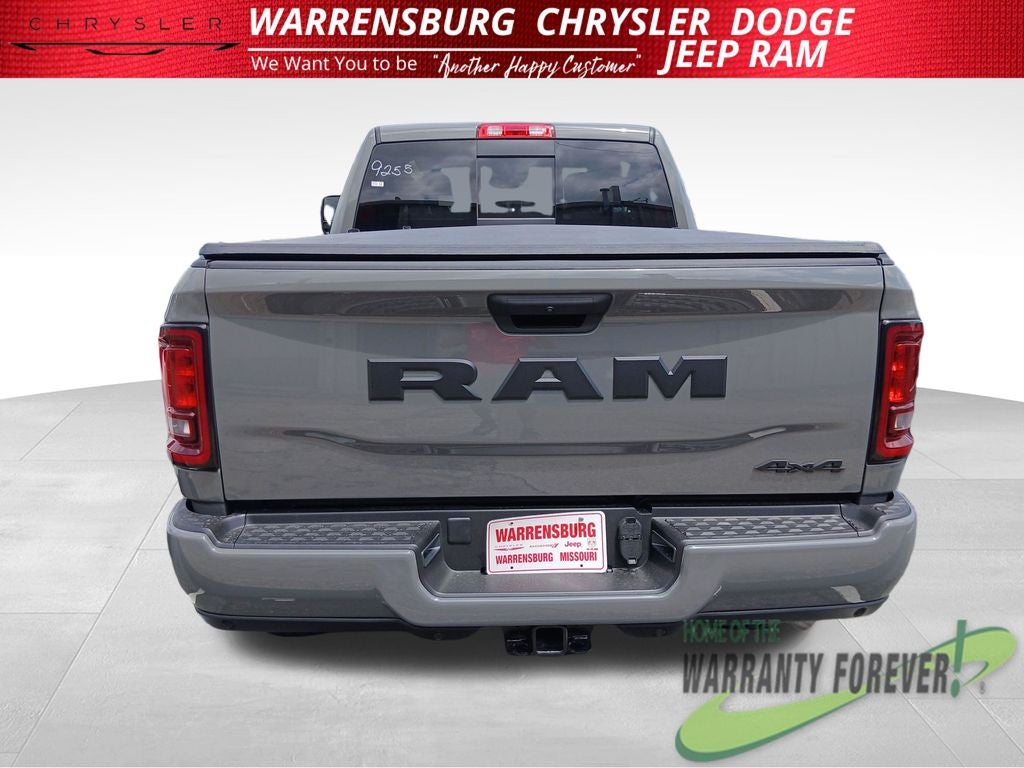 2026 RAM Ram 2500 RAM 2500 BLACK EXPRESS CREW CAB 4X4 6'4' BOX