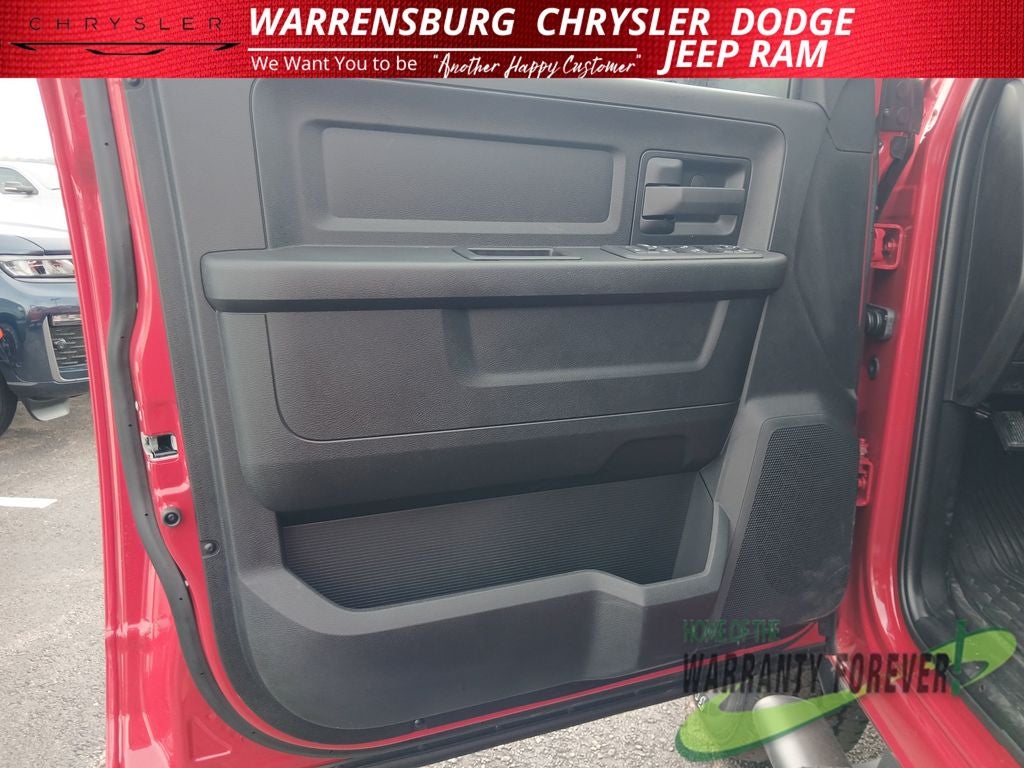 2026 RAM Ram 2500 RAM 2500 BLACK EXPRESS CREW CAB 4X4 6'4' BOX