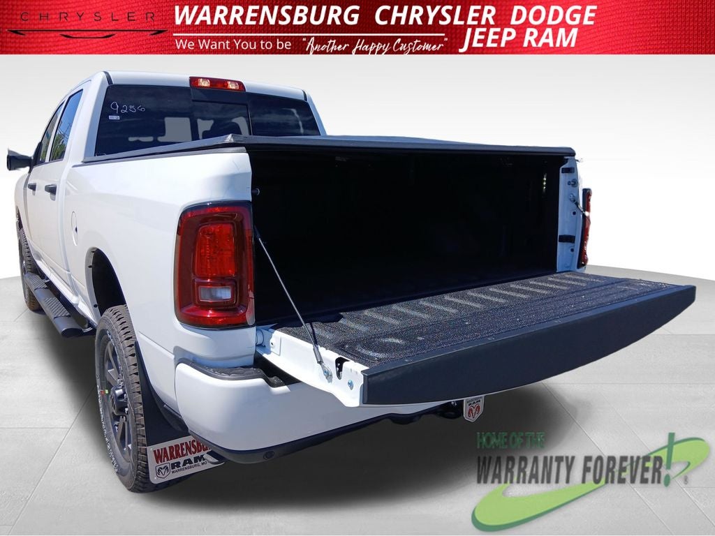 2026 RAM Ram 2500 RAM 2500 BLACK EXPRESS CREW CAB 4X4 6'4' BOX