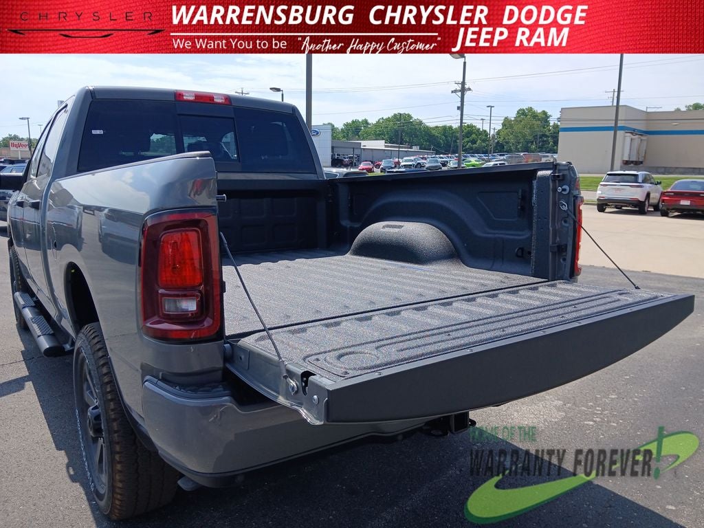 2026 RAM Ram 2500 RAM 2500 BLACK EXPRESS CREW CAB 4X4 6'4' BOX