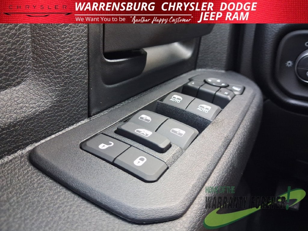 2027 RAM Ram 2500 RAM 2500 TRADESMAN CREW CAB 4X4 6'4' BOX