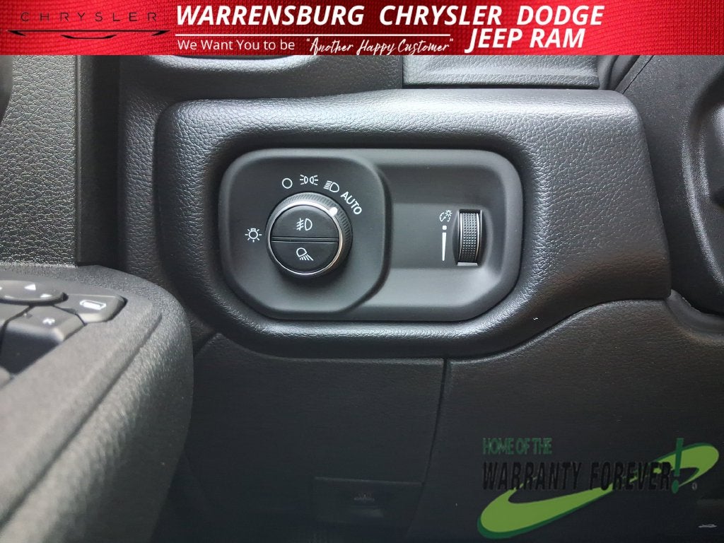 2027 RAM Ram 2500 RAM 2500 TRADESMAN CREW CAB 4X4 6'4' BOX