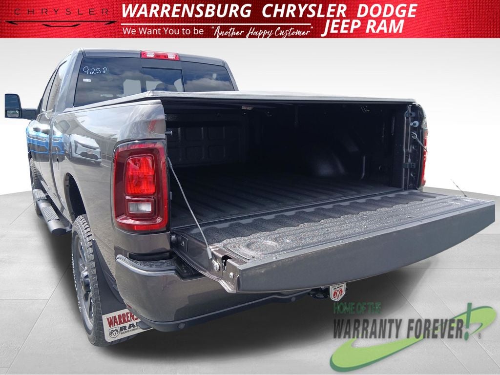 2026 RAM Ram 2500 RAM 2500 BLACK EXPRESS CREW CAB 4X4 6'4' BOX