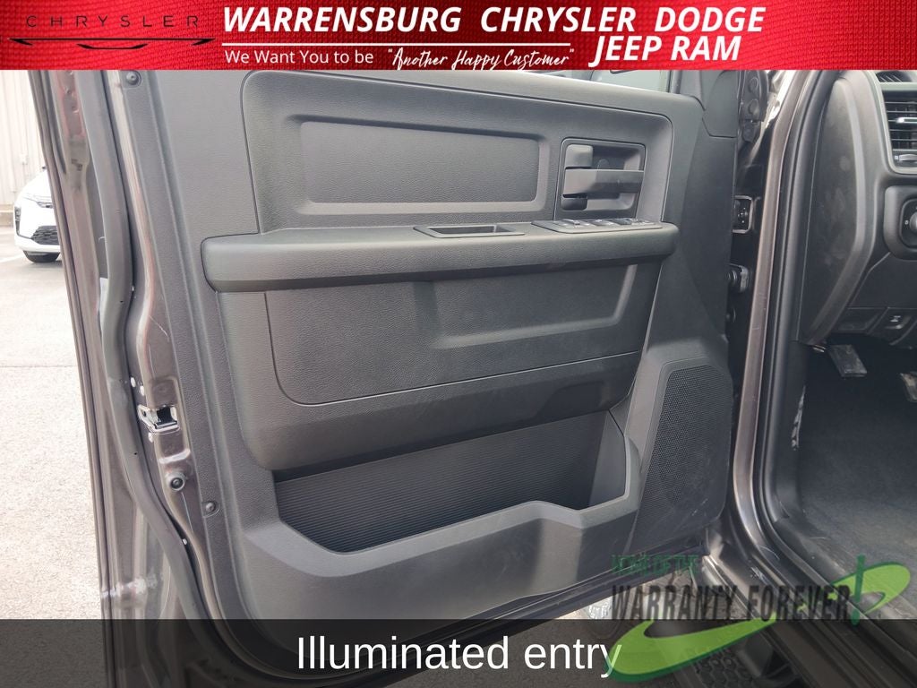 2026 RAM Ram 2500 RAM 2500 BLACK EXPRESS CREW CAB 4X4 6'4' BOX