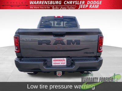 2026 RAM Ram 2500 RAM 2500 BLACK EXPRESS CREW CAB 4X4 6'4' BOX