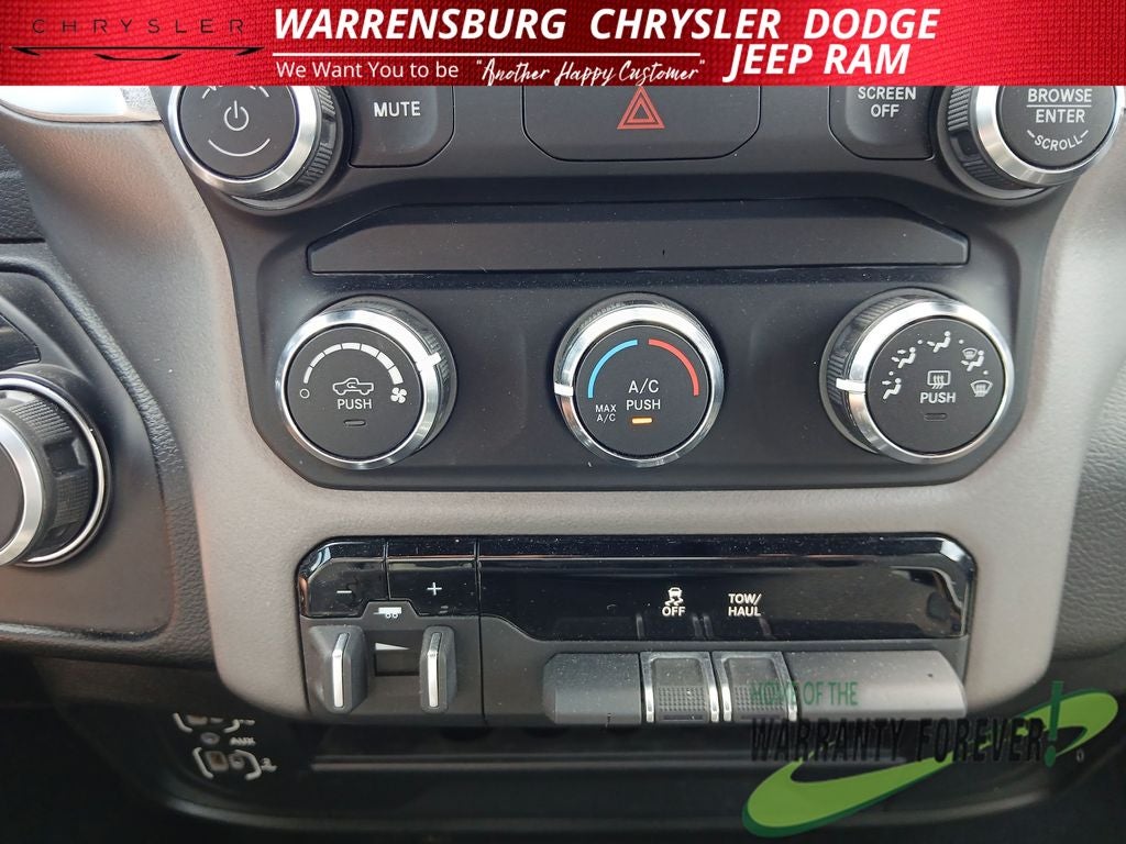 2024 RAM 2500 Big Horn Crew Cab 4x4 6'4' Box