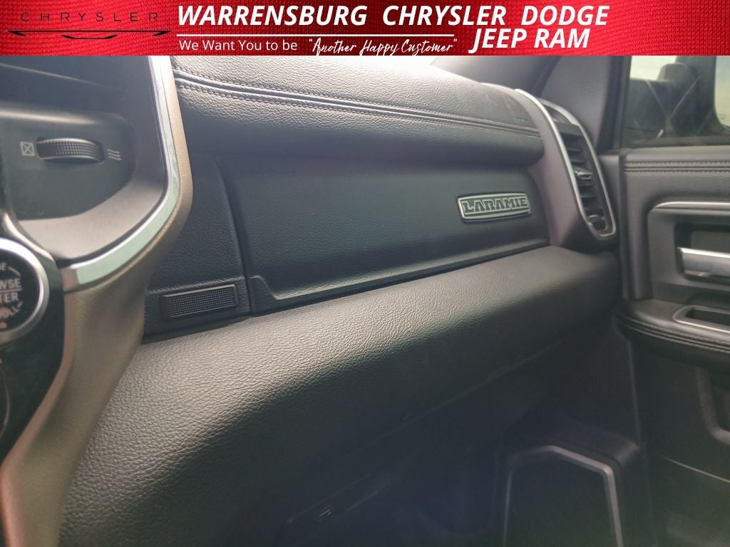 2019 RAM 2500 Laramie Crew Cab 4x4 6'4' Box