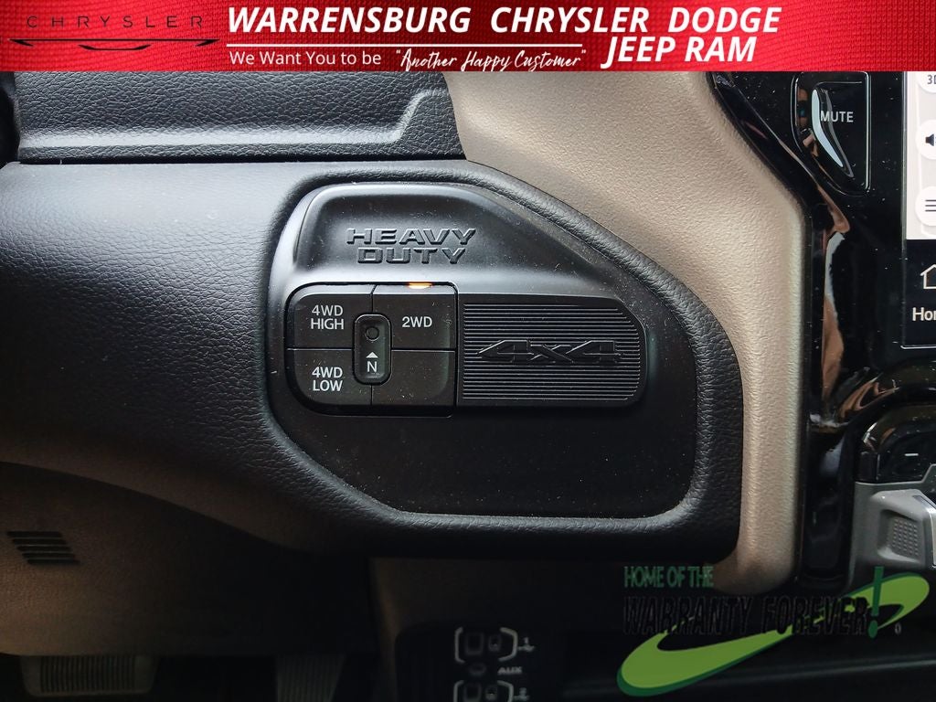 2024 RAM 2500 Laramie Crew Cab 4x4 6'4' Box