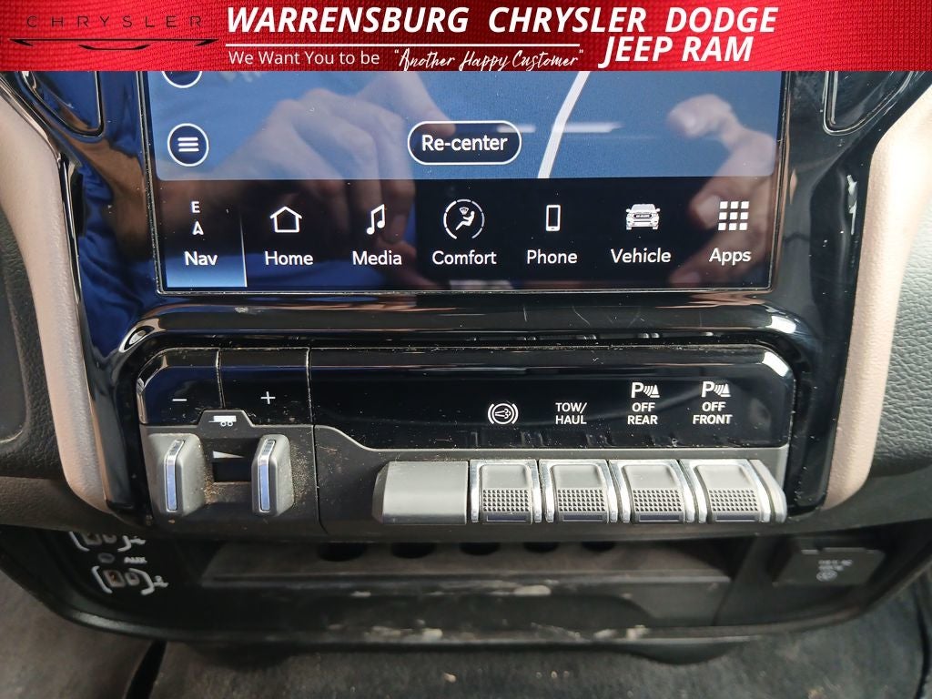 2024 RAM 2500 Laramie Crew Cab 4x4 6'4' Box