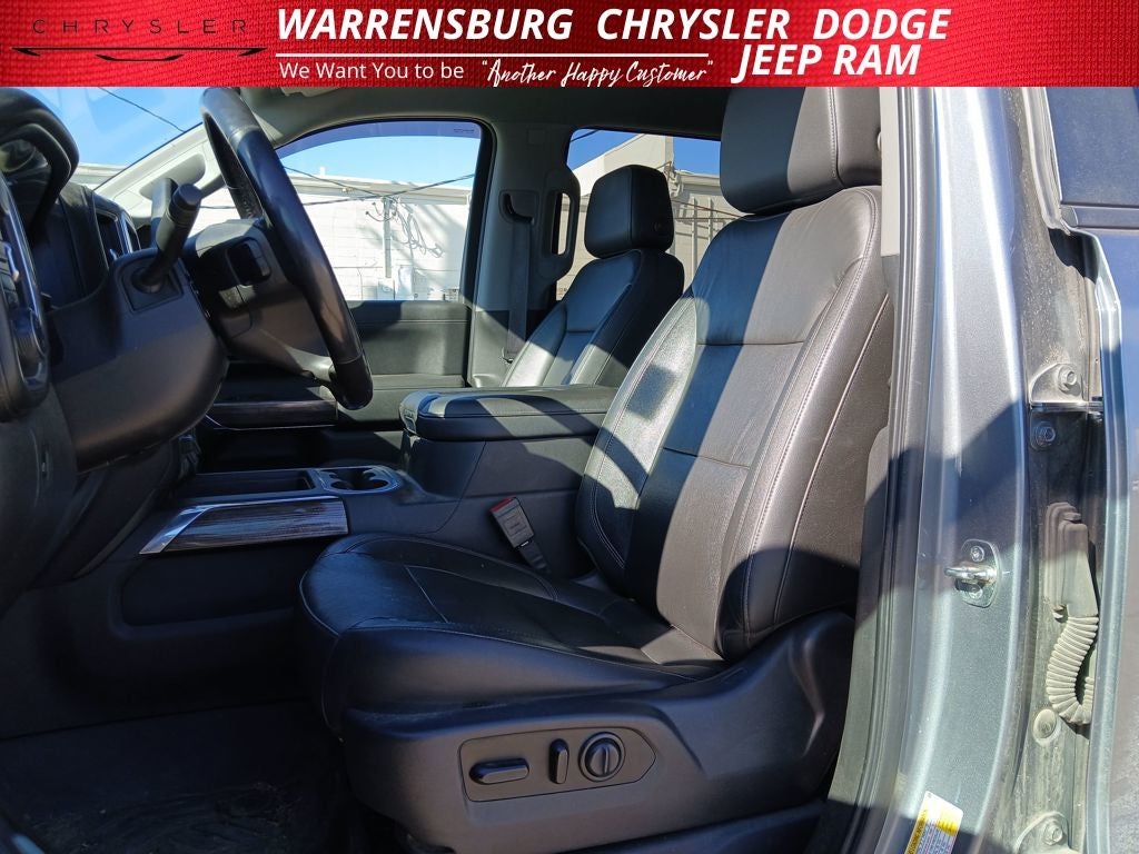 2020 Chevrolet Silverado 1500 4WD Crew Cab Short Bed RST