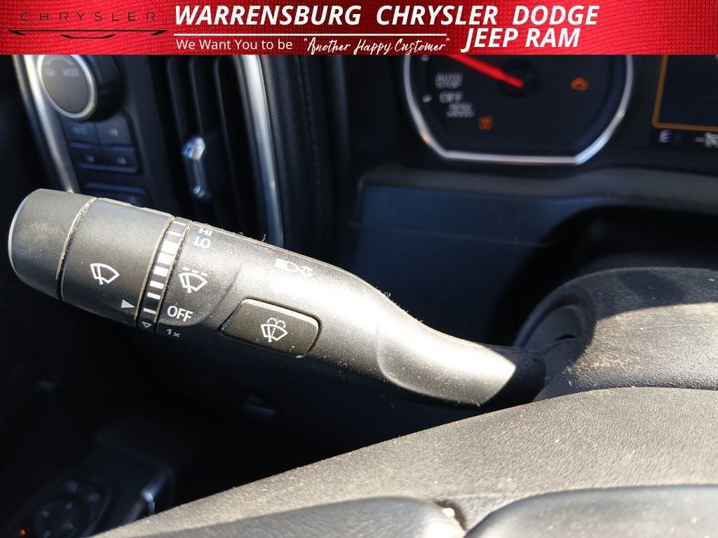 2020 Chevrolet Silverado 1500 4WD Crew Cab Short Bed RST