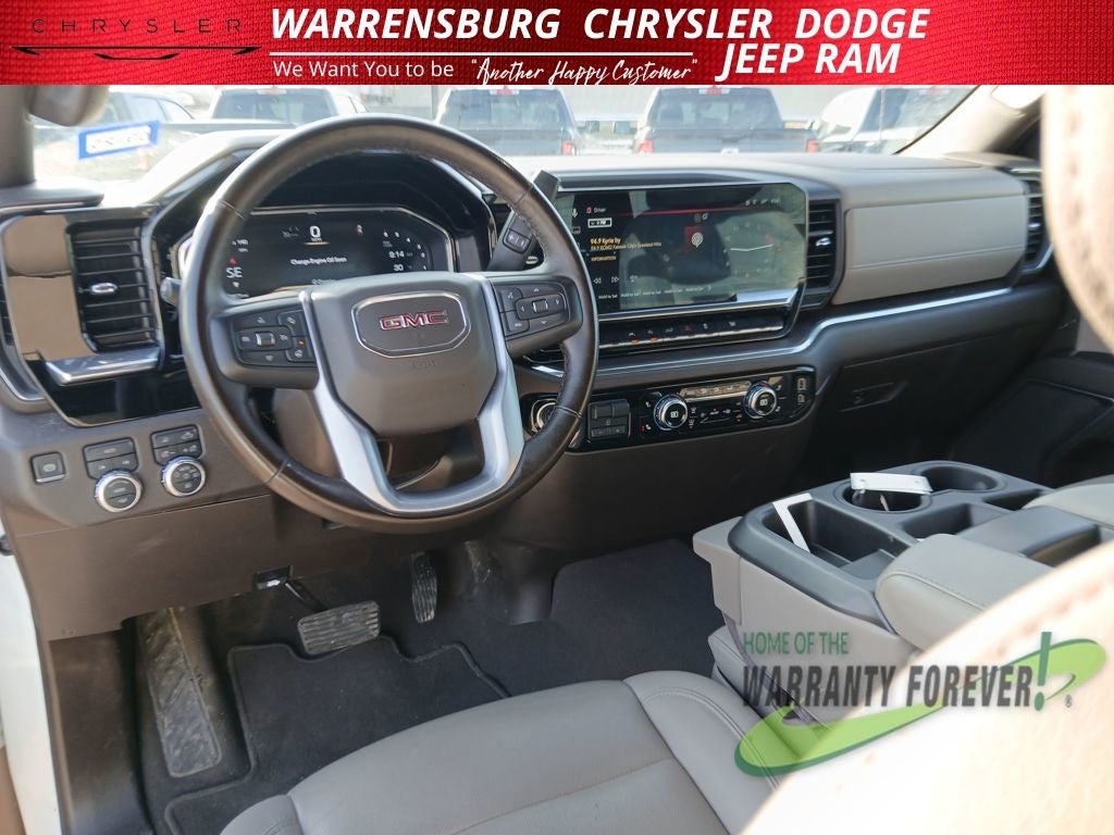 2025 GMC Sierra 1500 4WD Crew Cab Short Box SLT