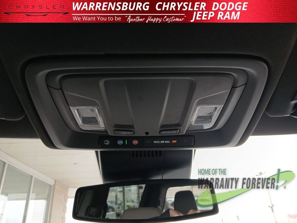 2025 GMC Sierra 1500 4WD Crew Cab Short Box SLT