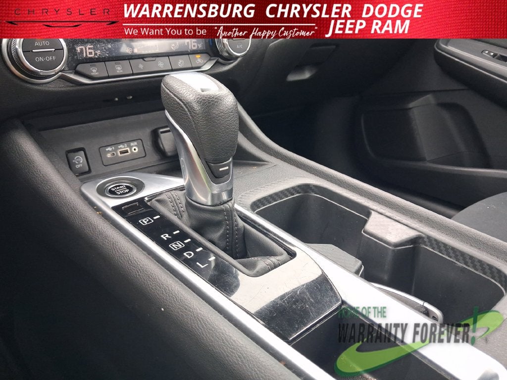 2024 Nissan Sentra SV Xtronic CVT
