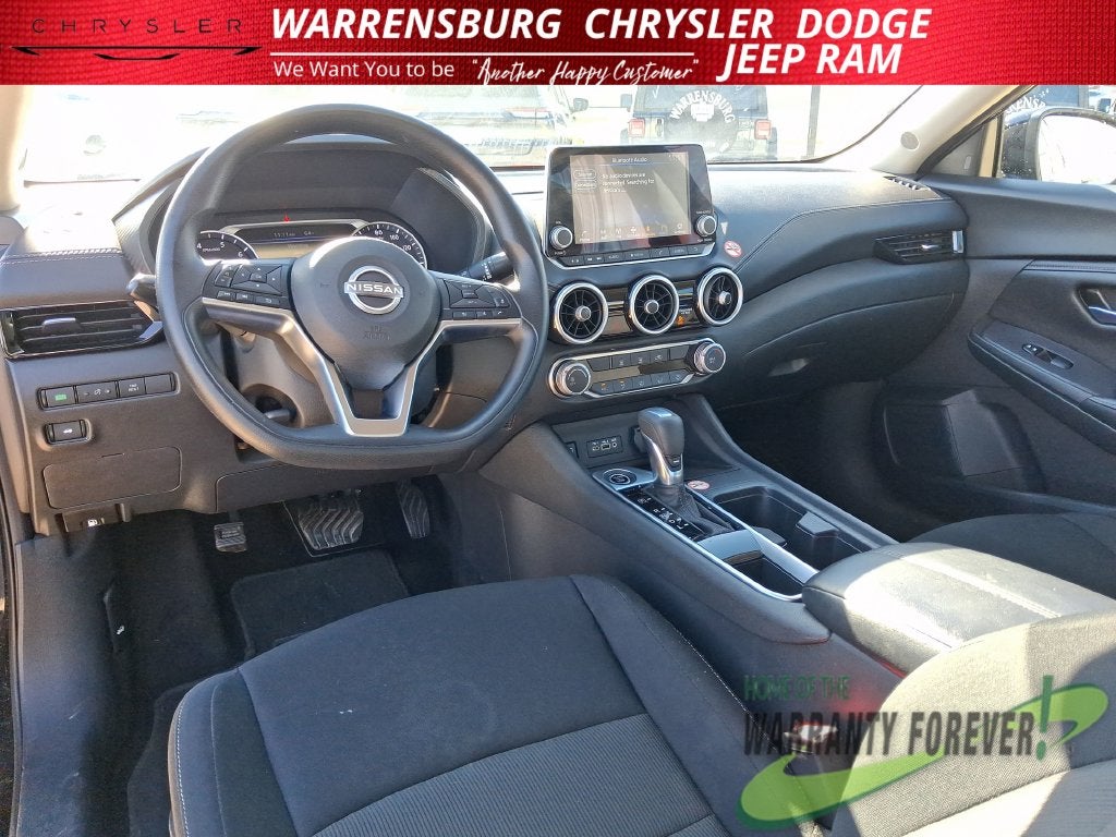 2024 Nissan Sentra SV Xtronic CVT
