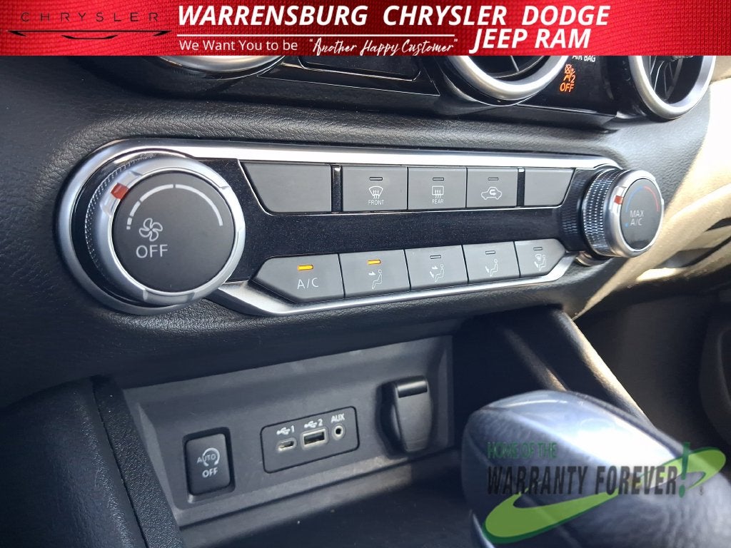 2024 Nissan Sentra SV Xtronic CVT