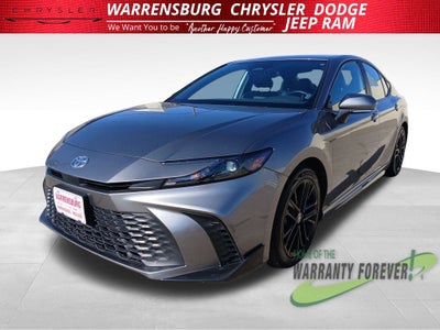 2025 Toyota Camry SE