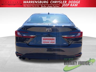 2025 Toyota Camry SE