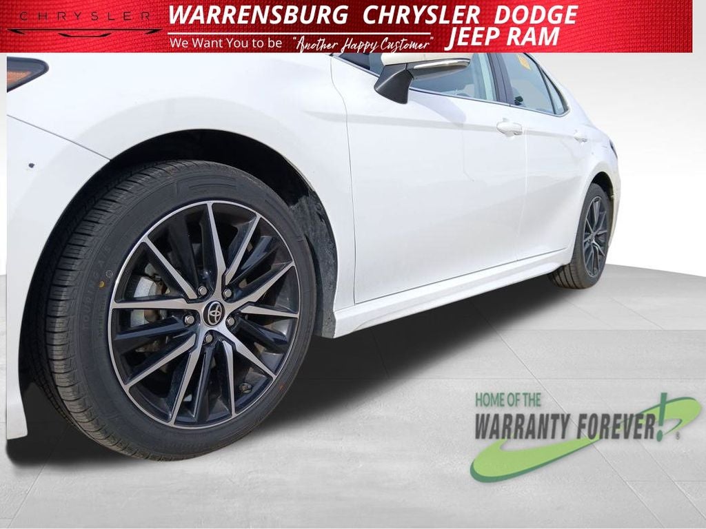 2024 Toyota Camry SE