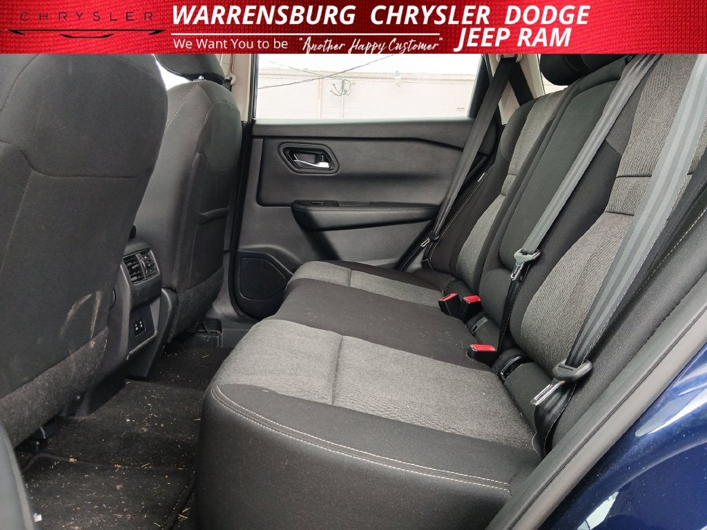 2024 Nissan Rogue SV FWD