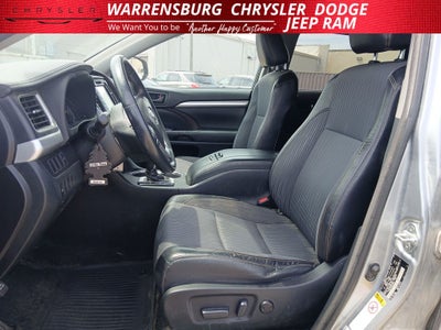 2016 Toyota Highlander LE Plus V6