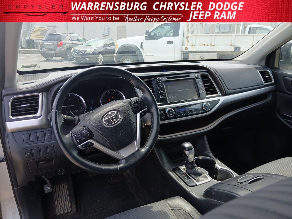 2016 Toyota Highlander LE Plus V6