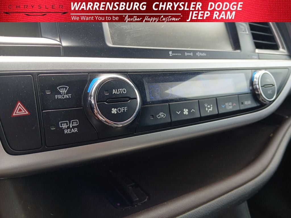 2016 Toyota Highlander LE Plus V6