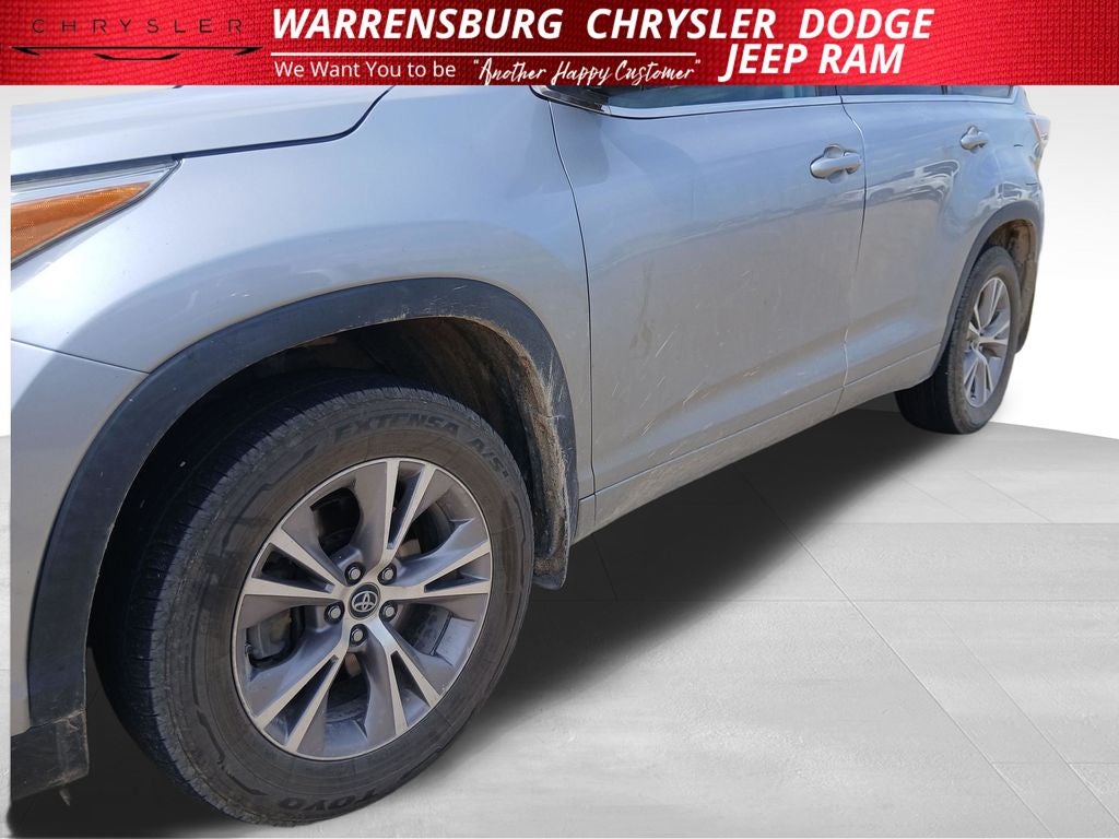 2016 Toyota Highlander LE Plus V6