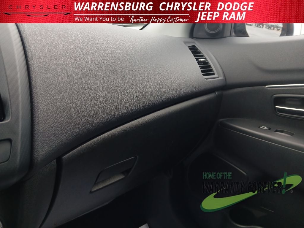 2024 Mitsubishi Outlander Sport Base