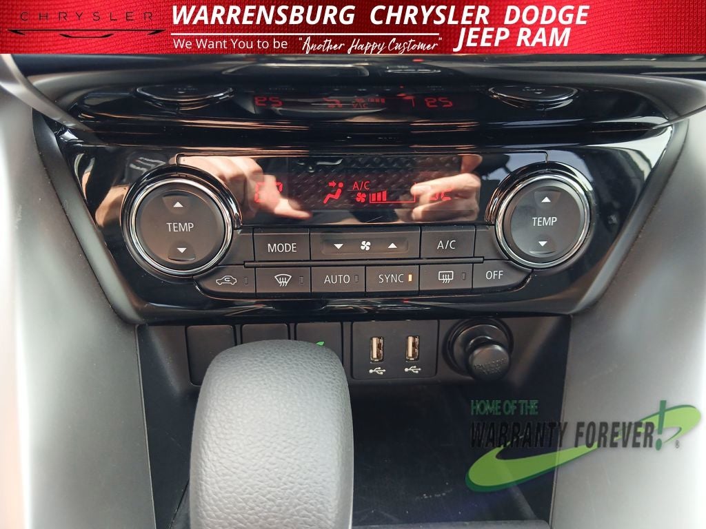 2025 Mitsubishi Eclipse Cross Base