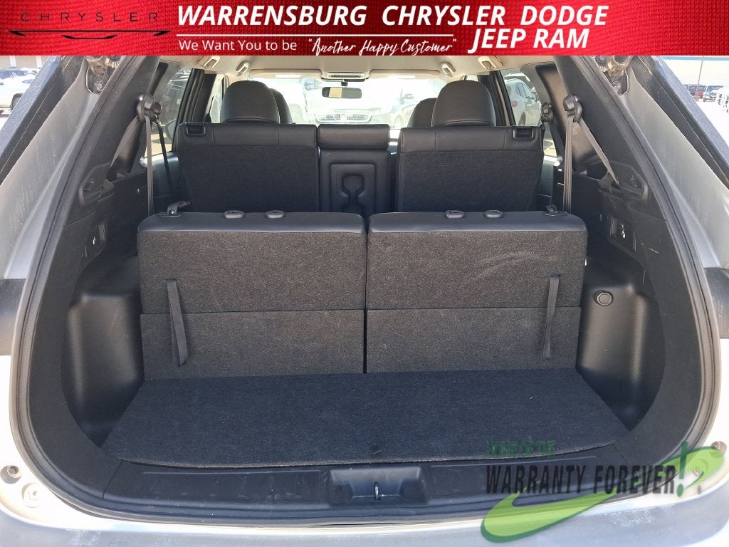 2024 Mitsubishi Outlander Base
