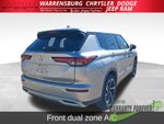 2024 Mitsubishi Outlander Base
