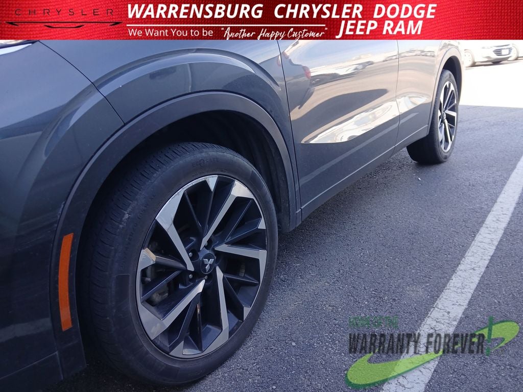 2024 Mitsubishi Outlander Base