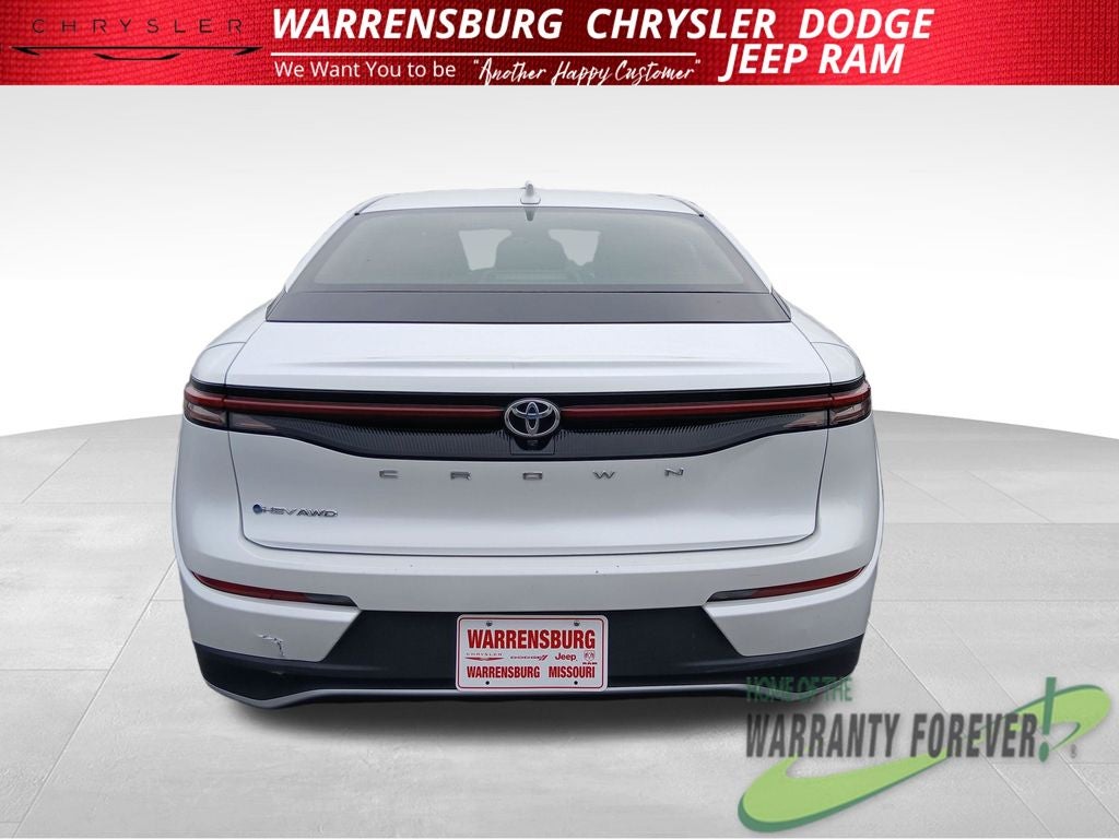 2024 Toyota Crown XLE