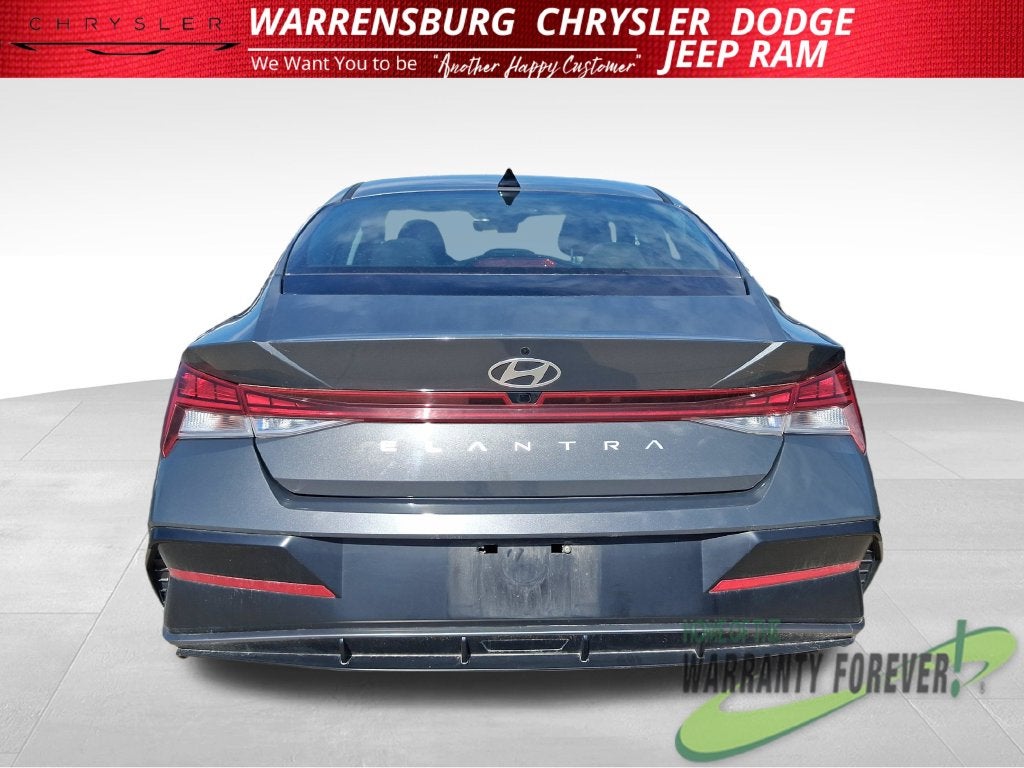 2025 Hyundai Elantra SEL Convenience