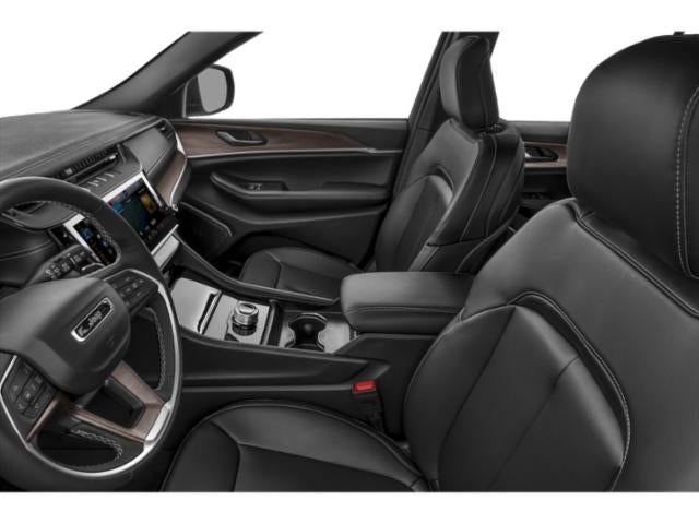 2027 Jeep Grand Cherokee Limited Reserve